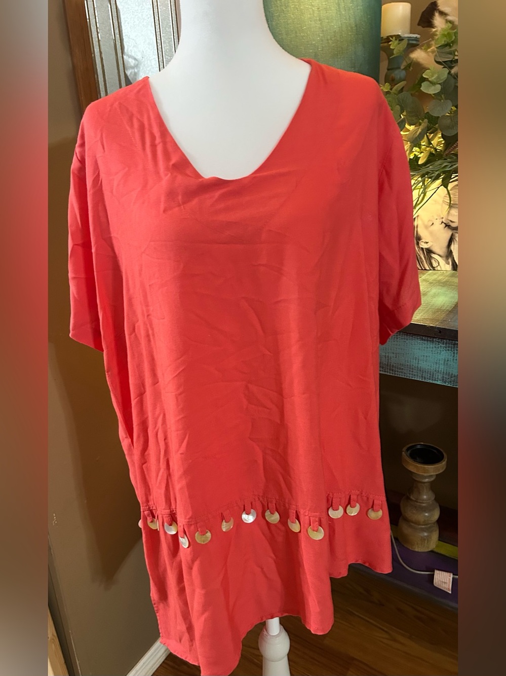 Tybee Island Coral Rayon Tunic Top Mother Of Pearl Shell Embellished Size M